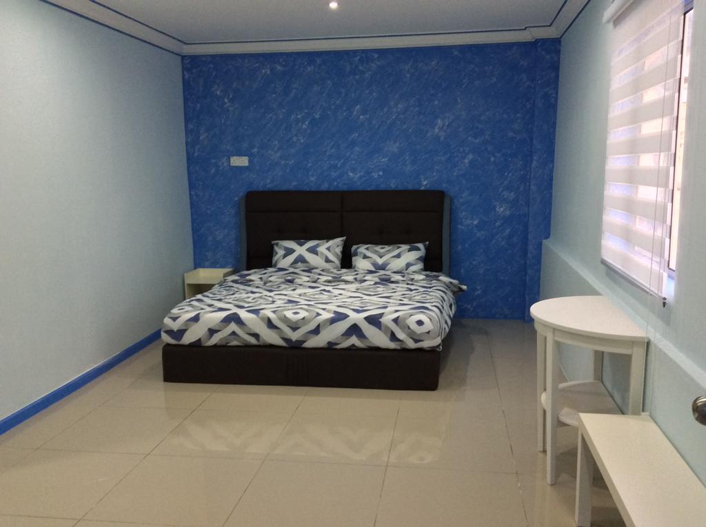 Bentong Street View Guest House 文冬街景旅馆 Kampong Chabang Extérieur photo