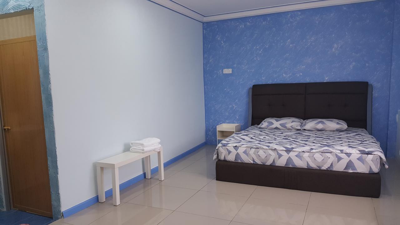 Bentong Street View Guest House 文冬街景旅馆 Kampong Chabang Extérieur photo